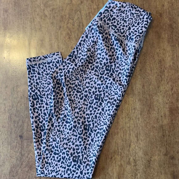 ALLFENIX Cheetah Sand 7/8 Legging - Picture 5 of 9